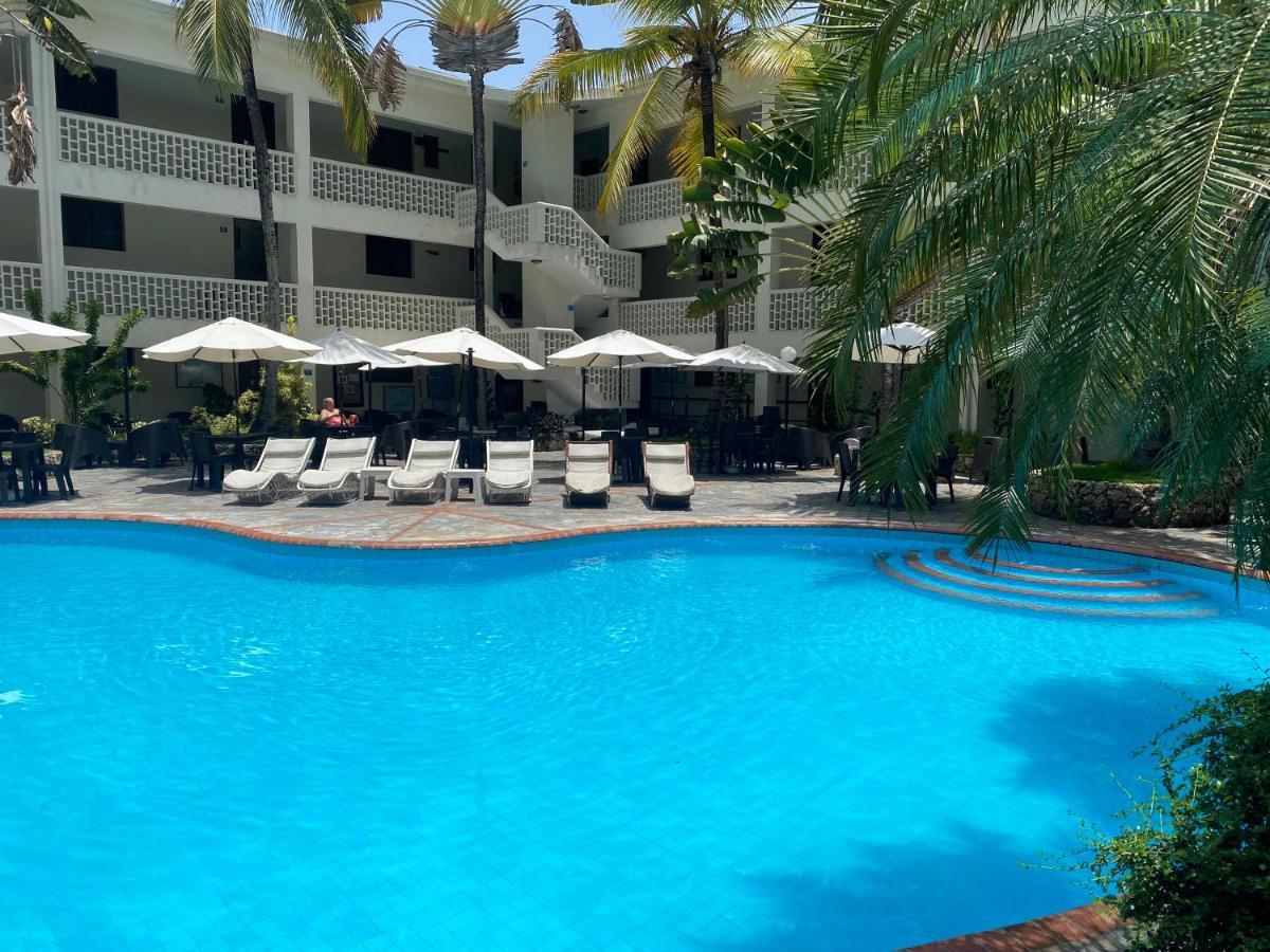 Acuarium Suite Resort La Viva المظهر الخارجي الصورة