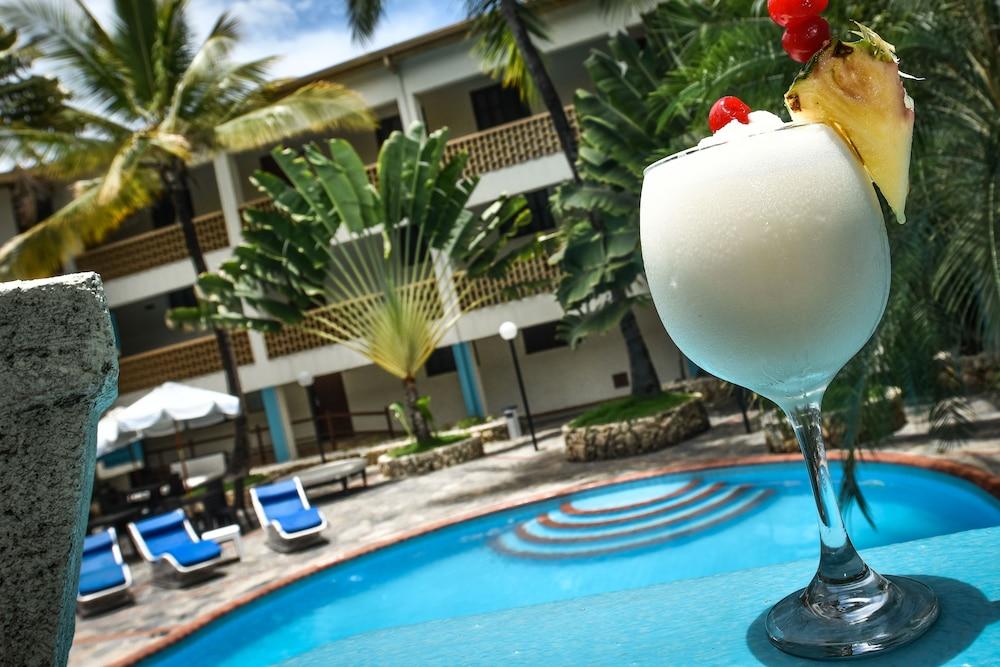 Acuarium Suite Resort La Viva المظهر الخارجي الصورة